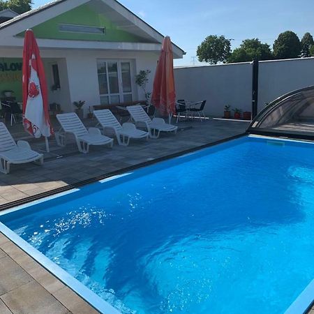 Bungalovy Classic Подгайска Экстерьер фото